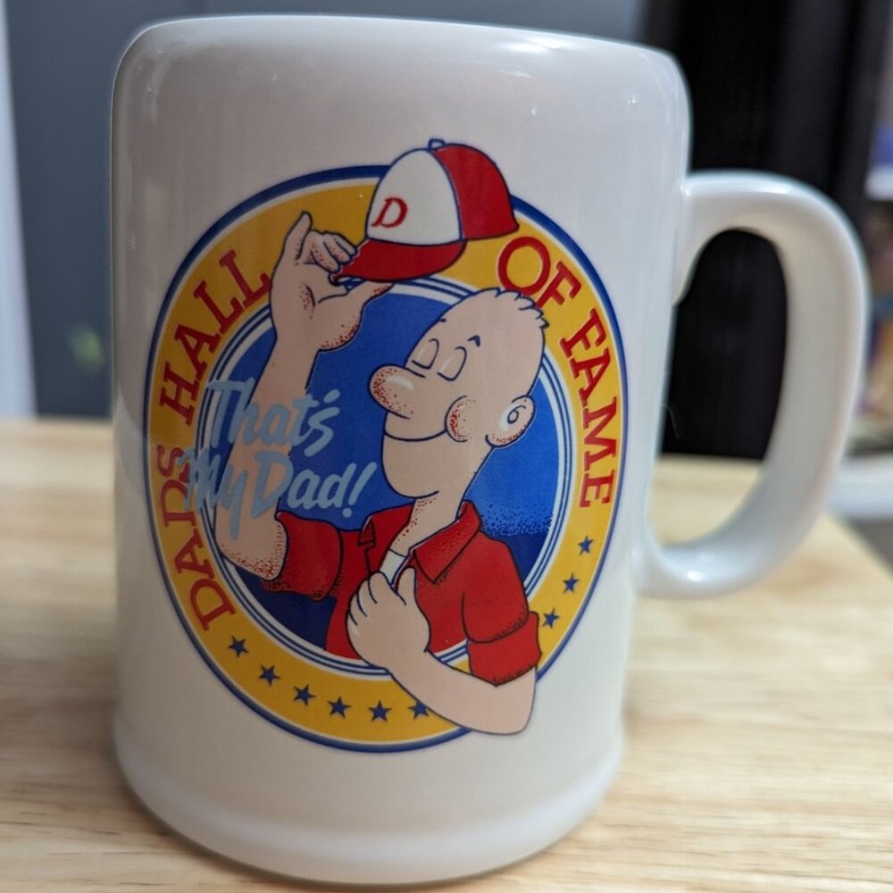 1989 Japan Dakin Dads Hall of Fame double logo tall heavy mug 4 1/2 in Gift
